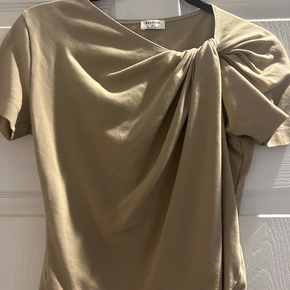Aritzia Twist-Front Short Sleeve Top in Olive Green